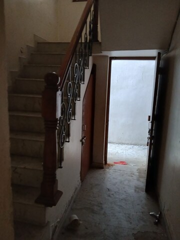 Building Lobby in 3 BHK Independent House at Gomti Nagar – for Rent