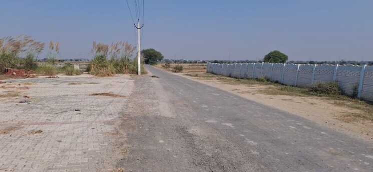undefined, upsidc site b  60 Sq.Yd. Plot In Upsidc Site B Greater Noida 7933363