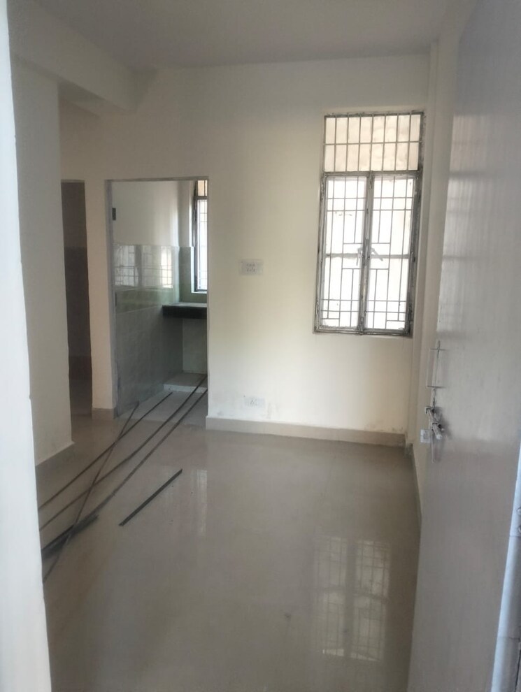 Room, maxblis-white-house 2 Bedroom 1185 Sq.Ft. Apartment In Sector 75 Noida 7933388