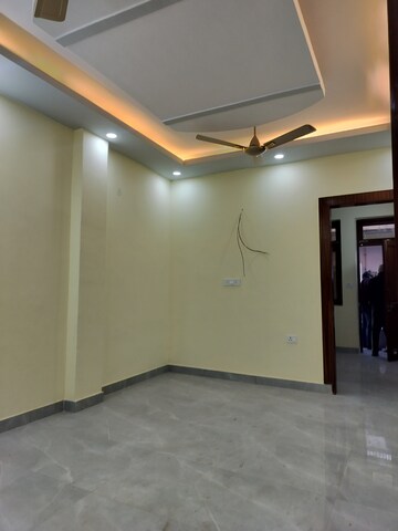 3 BHK Builder Floor For Rent in Chattarpur