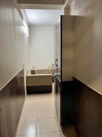 Furnished Amenities in 1.5 BHK Apartment at Auric City Homes, Sector 82 – for Rent