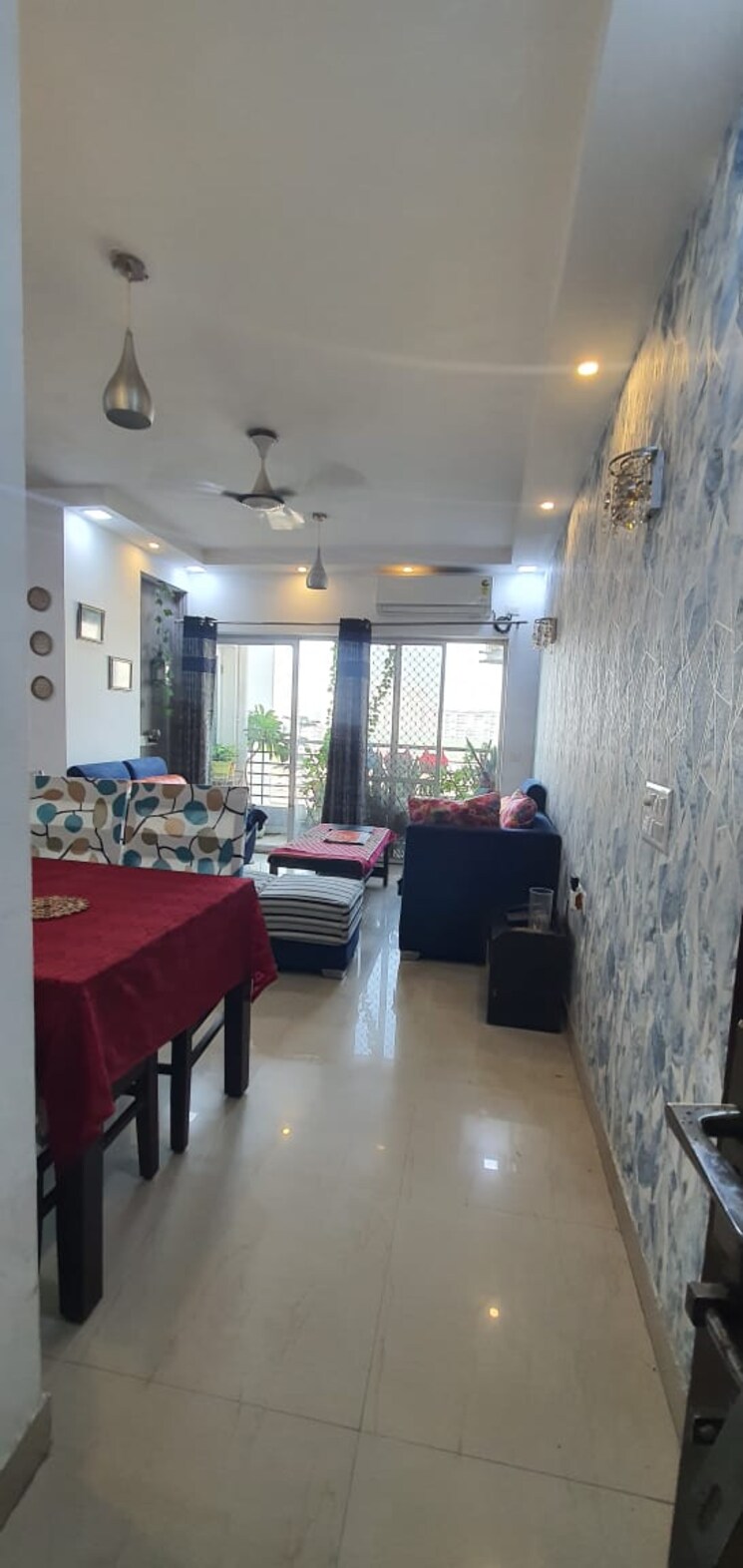 Living Room, mahagun-mantra-i 2 Bedroom 850 Sq.Ft. Apartment In Sector 10 Greater Noida Greater Noida 7933601