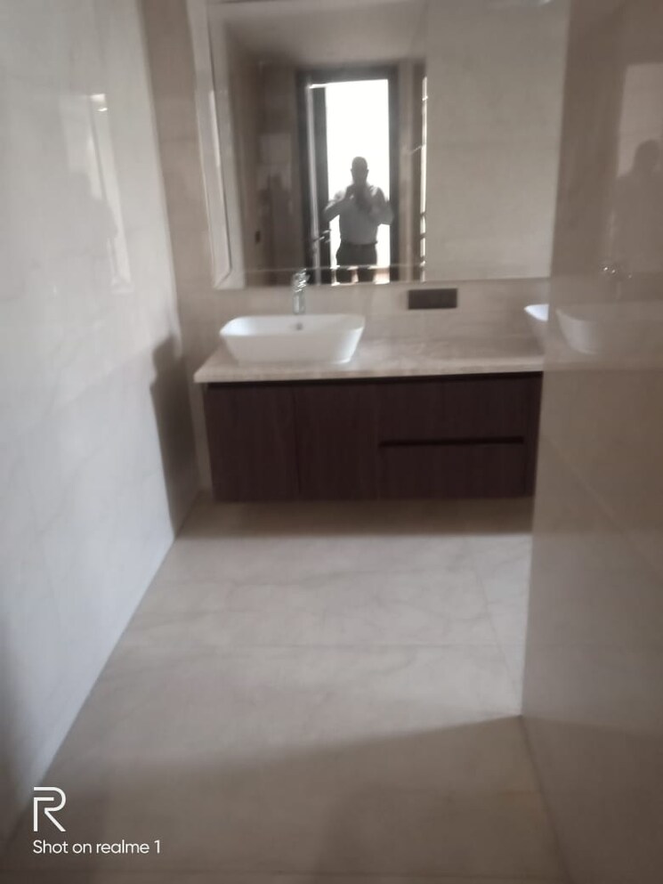 Kitchen, greater kailash ii 3 Bedroom 250 Sq.Yd. Builder Floor In Greater Kailash ii Delhi 7933716