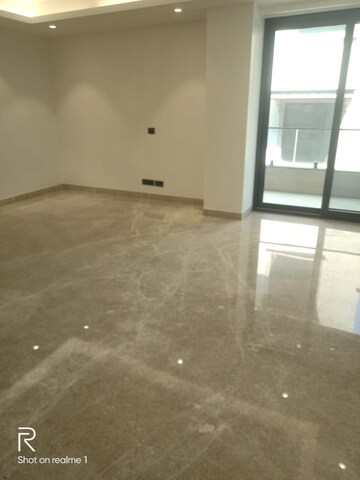 Room in 3 BHK Builder Floor at Greater Kailash ii – for Sale