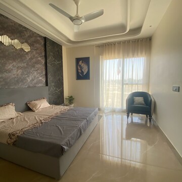 Room in 3 BHK Builder Floor at Amolik Aster Woods, Sector 98 – for Sale