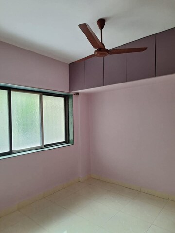 Room in 1 BHK Apartment at Tilak Nagar Building, Tilak Nagar – for Rent