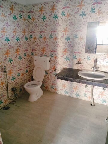 Living Room in 1 RK Builder Floor at Gomti Nagar – for Rent