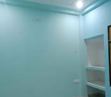 Furnished Amenities in 1 BHK Villa at Aliganj – for Rent