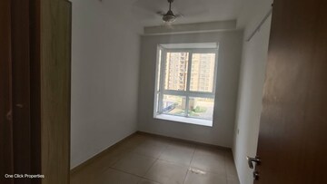 Room in 2.5 BHK Apartment at Bhartiya City Nikoo Homes II, Thanisandra Main Road – for Rent