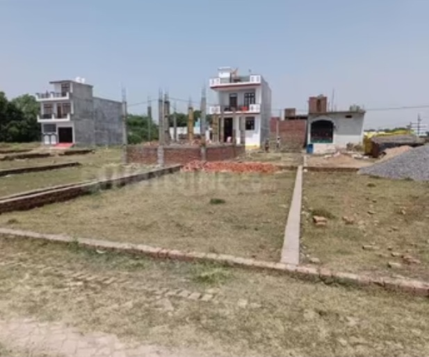 Plot For Sale in Jaganpur Yamuna Yexpres W