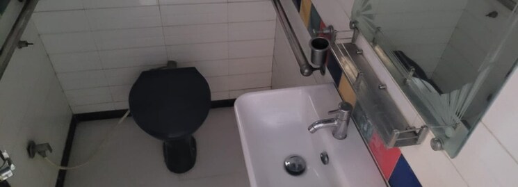 Bathroom, bhumiraj-hermitage 4 Bedroom 5400 Sq.Ft. Apartment In Sanpada Navi Mumbai 7934082