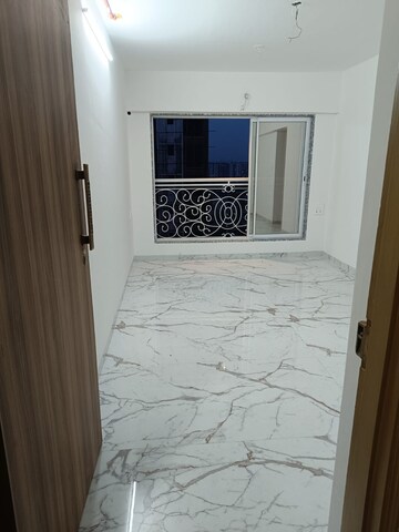Room in 1 BHK Apartment at Star Sayba Residency, Kurla East – for Sale