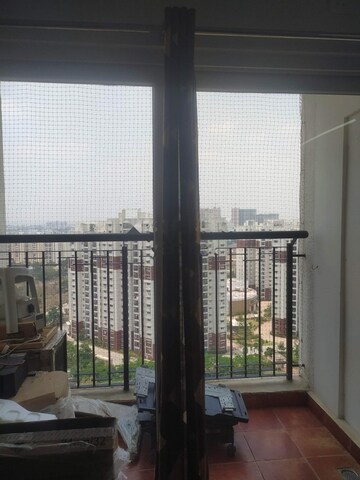 Room in 2 BHK Apartment at Prestige Sunrise Park, Electronic City Phase I – for Rent