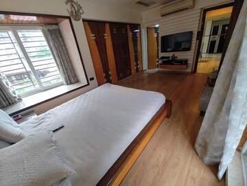 Balcony in 5 BHK Apartment at Akshar Shreeji Heights, Seawoods – for Sale