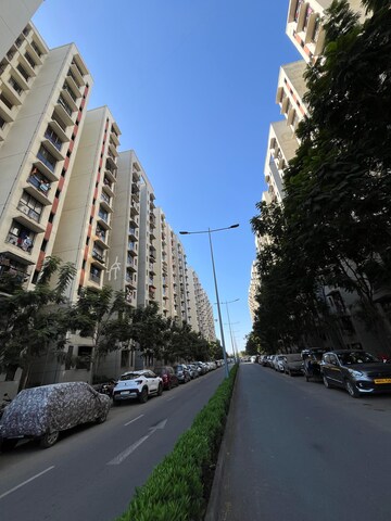 2 BHK Apartment For Rent in Lodha Casa Bella Gold, Dombivli East