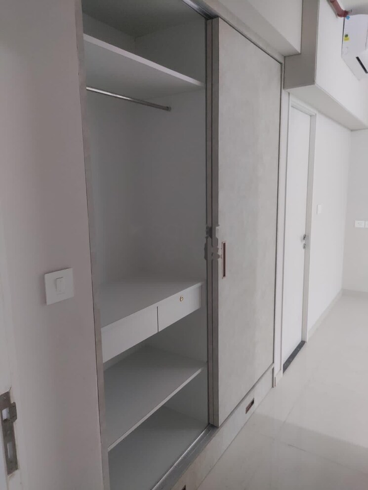 undefined, rustomjee-urbania 2 Bedroom 641 Sq.Ft. Apartment In Majiwada Thane 7934258