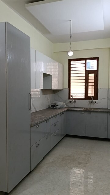 Kitchen in 3 BHK Builder Floor at RPS Palm Drive, Sector 88 – for Rent