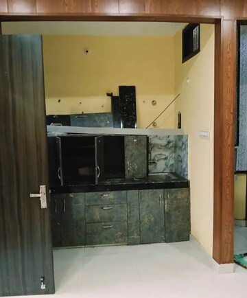 Kitchen in 2 BHK Villa at Aliganj – for Rent