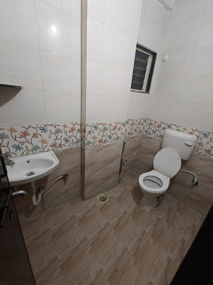 Attached Bathroom, mauli-complex 1 Bedroom 480 Sq.Ft. Apartment In Lohgaon Pune 7934417