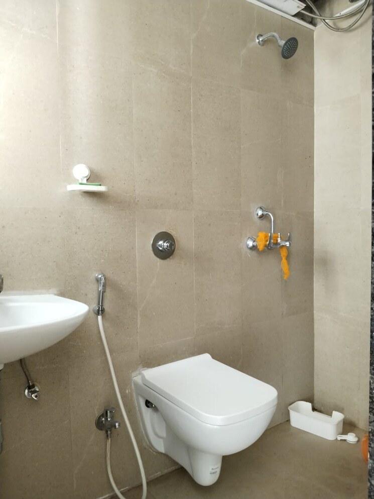 Bathroom, runwal-my-city 1.5 Bedroom 524 Sq.Ft. Apartment In Dombivli East Thane 7934443