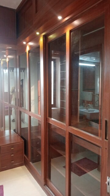 Living Room in 2.5 BHK Apartment at Lokhandwala Sapphire Heights, Kandivali East – for Sale
