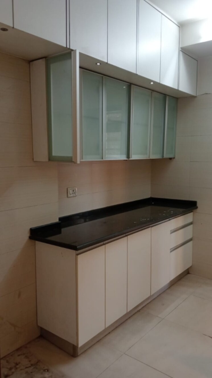 Kitchen, lokhandwala-sapphire-heights 2.5 Bedroom 1250 Sq.Ft. Apartment In Kandivali East Mumbai 7934490