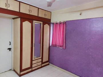 Room in 2 BHK Apartment at Shanti Residency, Hadapsar – for Rent