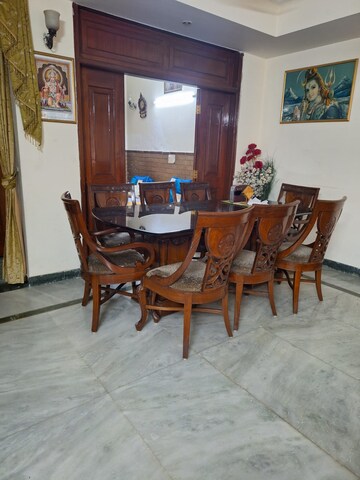 Master Bedroom in 4 BHK Independent House at Palam Vihar Residents Association, Palam Vihar – for Sale