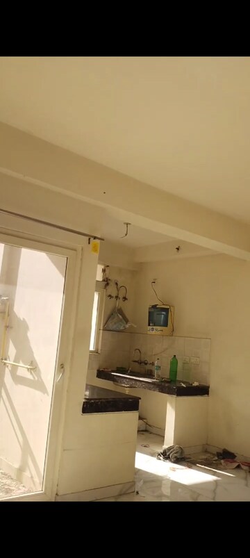 Building Lobby in 2.5 BHK Apartment at Geotech Pristine Avenue, Sector 16c Greater Noida – for Rent