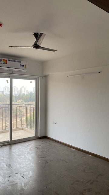 Room in 3 BHK Apartment at ATS Marigold, Sector 89a – for Rent