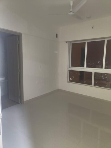 3 BHK Apartment For Rent in Wadhwa TW Gardens, Kandivali East