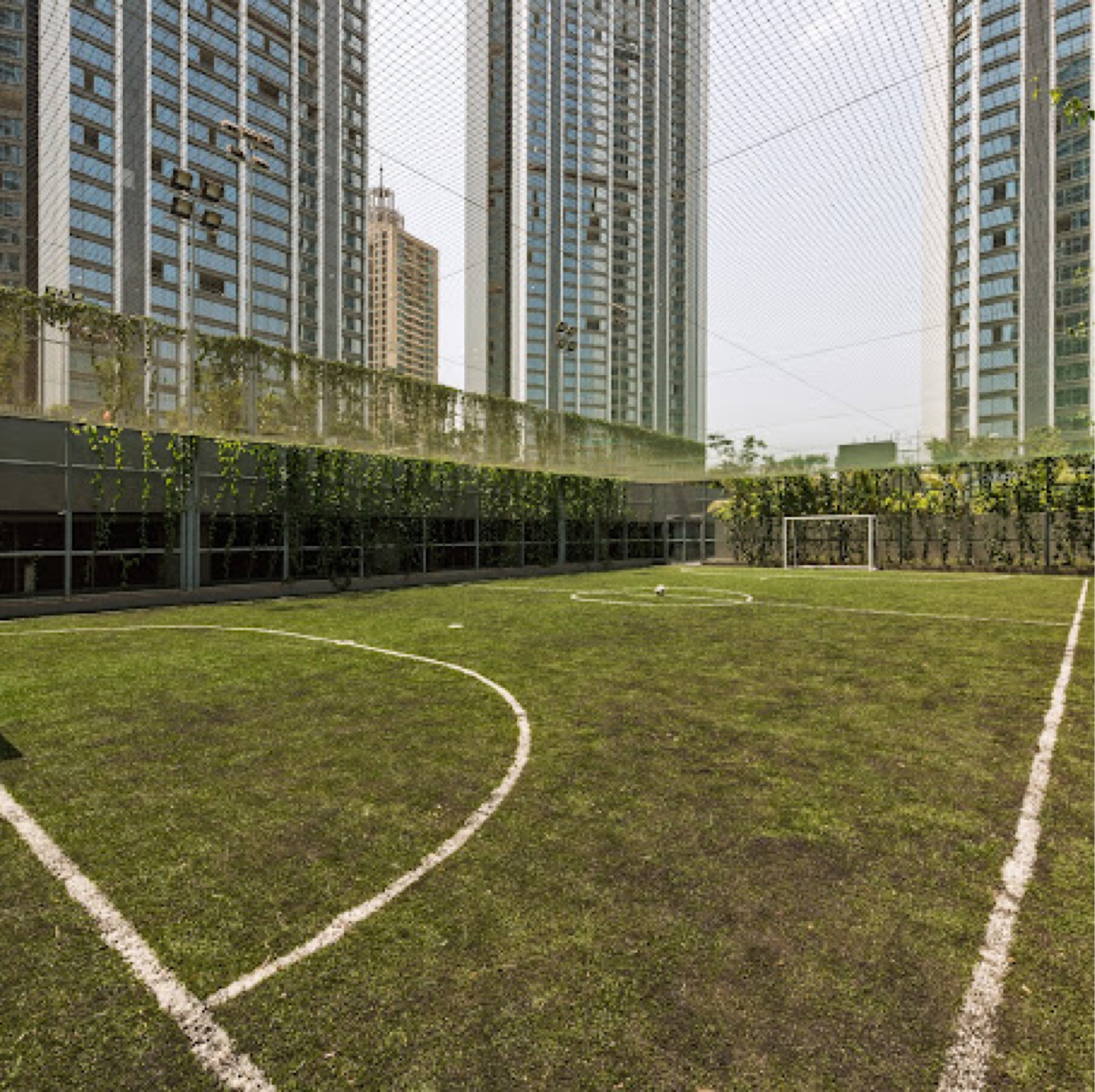 3 BHK + Pooja Room Apartment For Sale in Oberoi Realty Esquire