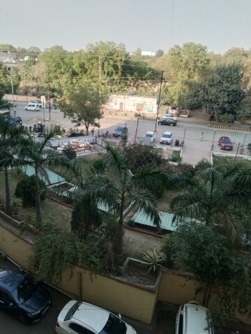Balcony in 2 BHK Apartment at Alkapuri – for Rent