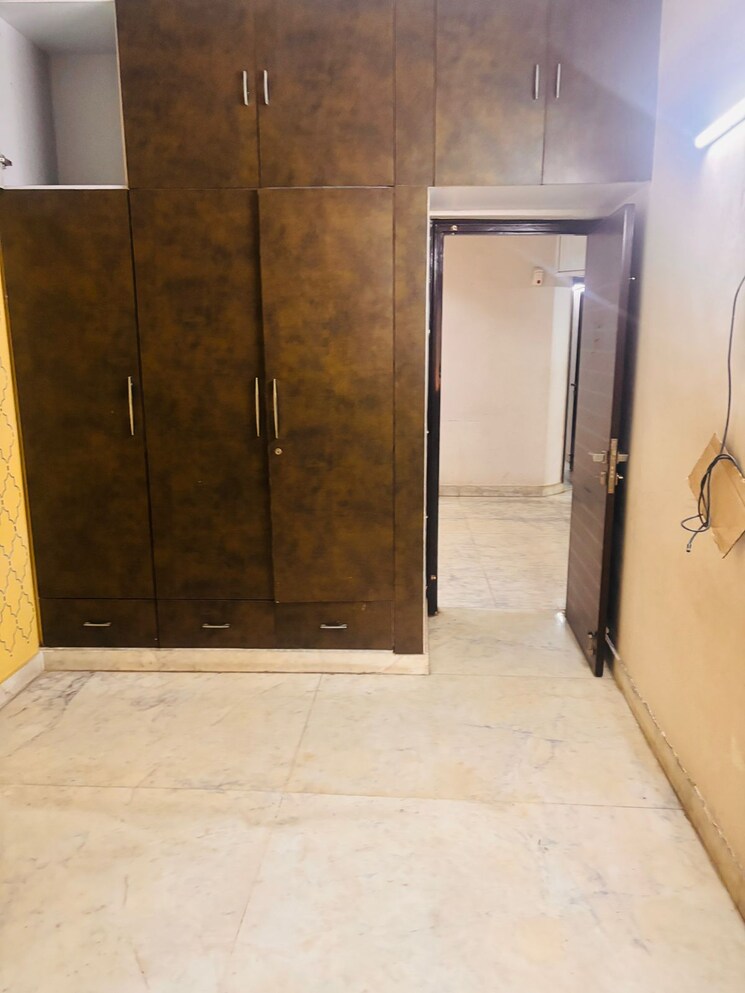 Room, ip extension 3 Bedroom 1250 Sq.Ft. Apartment In Ip Extension Delhi 7934603