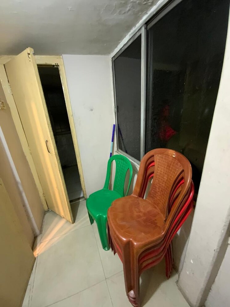 undefined, park street Commercial Office Space 1000 Sq.Ft. In Park Street Kolkata 7934565