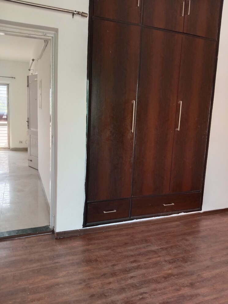 Room, rps-savana 2.5 Bedroom 1450 Sq.Ft. Apartment In Sector 88 Faridabad 7934589