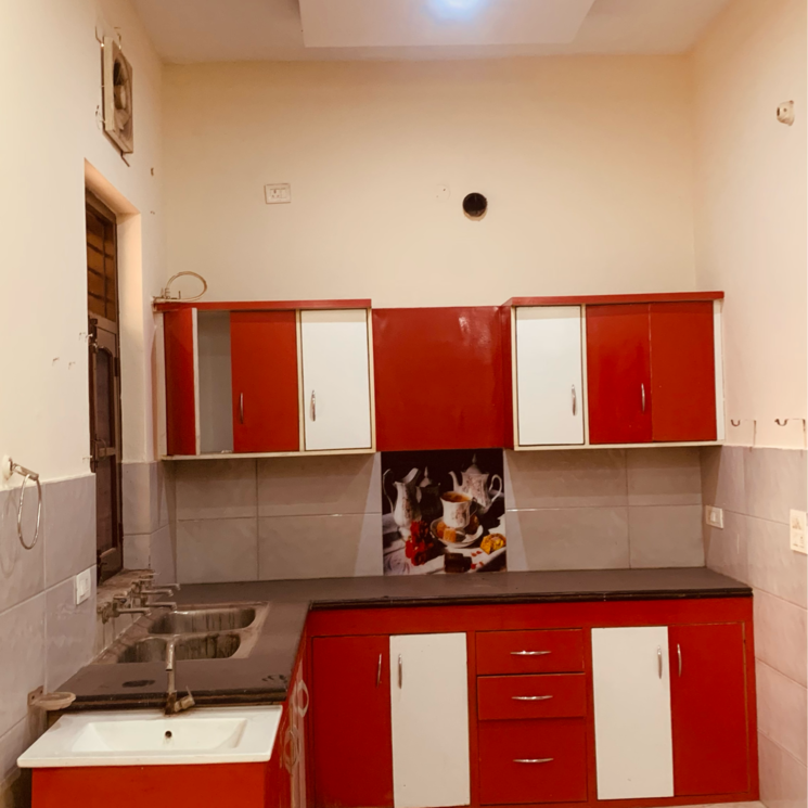 Kitchen, patiala road 3 Bedroom 108 Sq.Yd. Independent House In Patiala Road Zirakpur 7934652