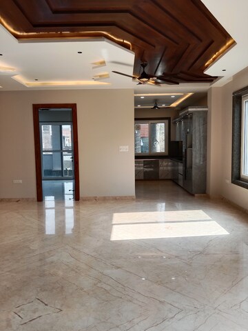 Room in 3 BHK Apartment at RPS Savana, Sector 88 – for Sale