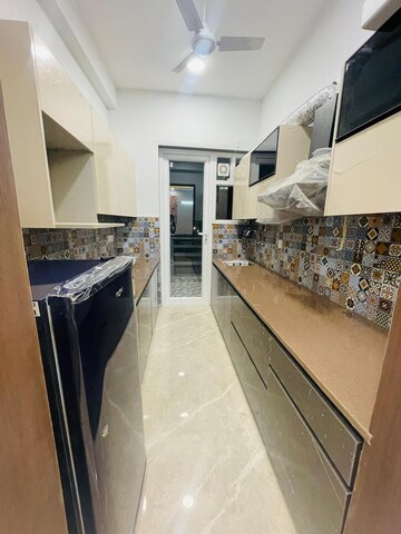 Kitchen in 2 BHK Builder Floor at Sector 57 – for Rent