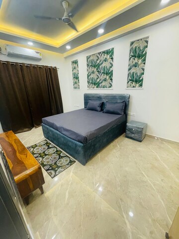 Living Room in 2 BHK Builder Floor at Sector 57 – for Rent