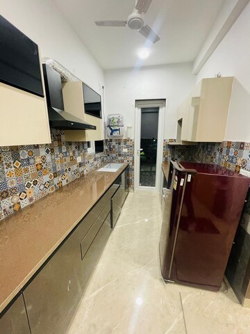 Kitchen in 2 BHK Builder Floor at Sector 57 – for Rent