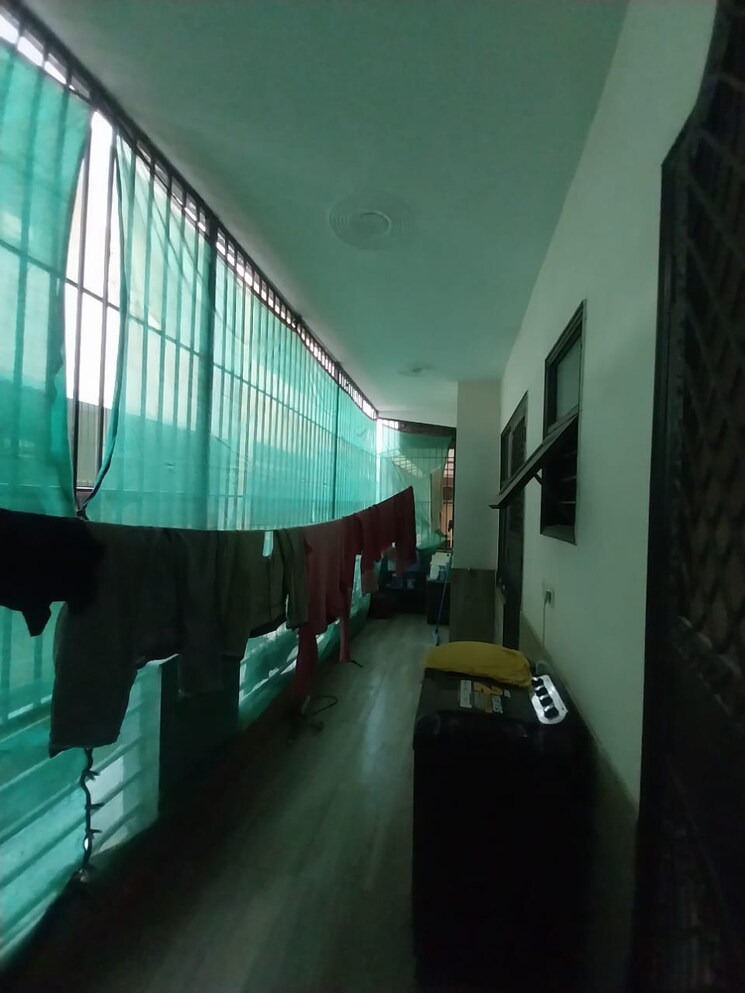 Balcony, sector 91 3 Bedroom 200 Sq.Yd. Builder Floor In Sector 91 Faridabad 7934746