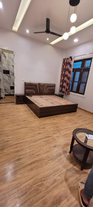 Master Bedroom in 3 BHK Independent House at Gomti Nagar – for Rent