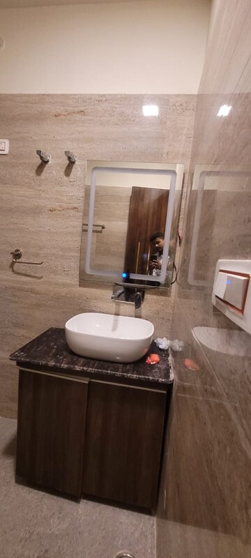 Bathroom in 3 BHK Independent House at Gomti Nagar – for Rent