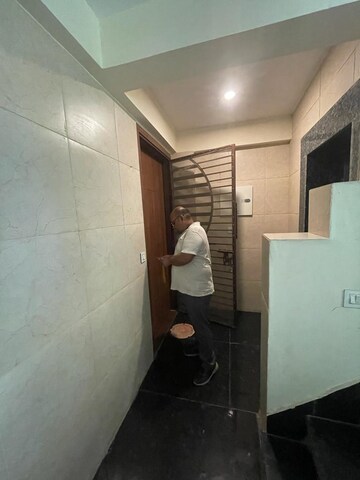 Bathroom in 2 BHK Builder Floor at Sector 57 – for Rent