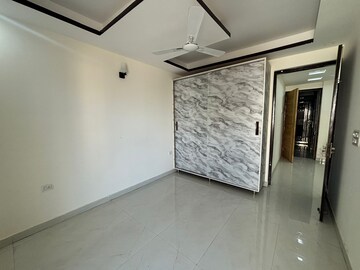  3 BHK Builder Floor at Sector 5 – for Sale
