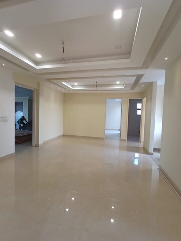 Room in 4 BHK Apartment at Adore Legend, Sector 84 – for Sale