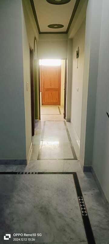 Master Bedroom in 2 BHK Builder Floor at Vatika Kunj, Bhondsi – for Rent