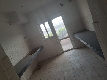 Kitchen in 3 BHK Builder Floor at Bptp Park 81, Sector 81 – for Sale