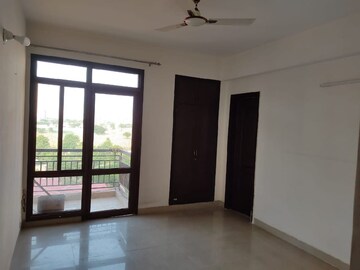 3 BHK Apartment For Rent in Vipul Lavanya, Sector 81
